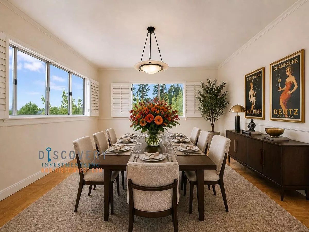 Refined Piedmont Residence With Timeless Mid-centry Appeal photo 3