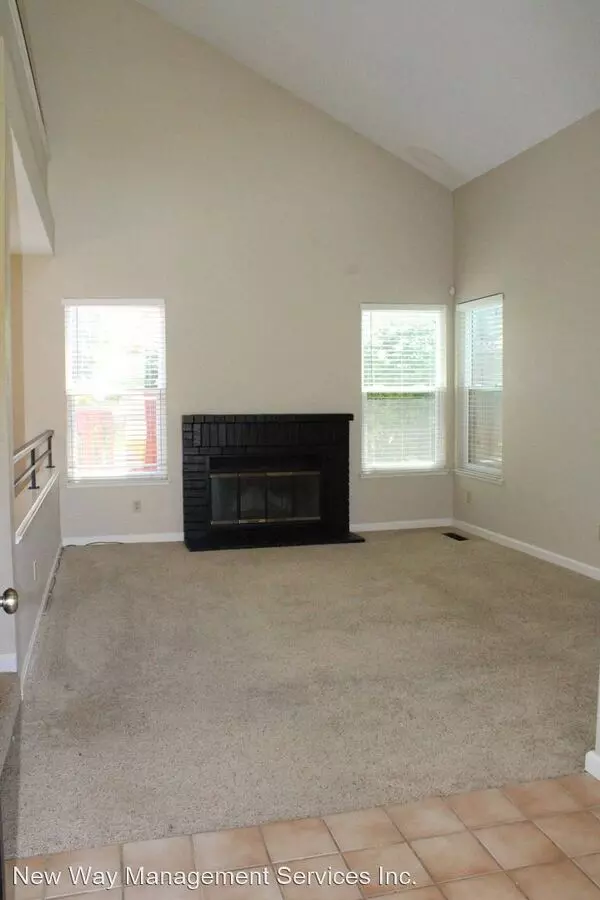 1423 Greenfield Circle, Pinole, CA 94564 photo 3