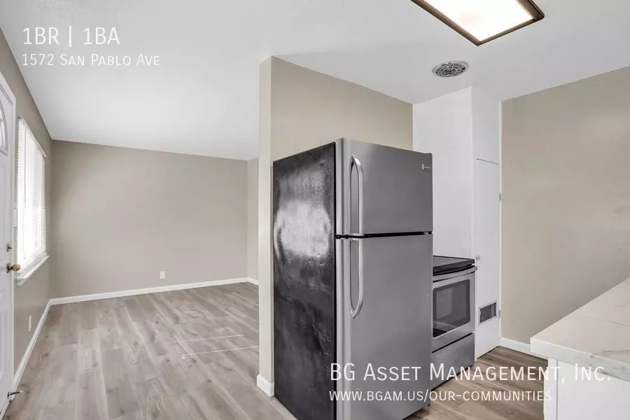 1572 San Pablo Ave photo 2