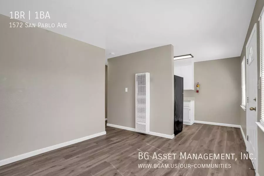 1572 San Pablo Ave photo 3