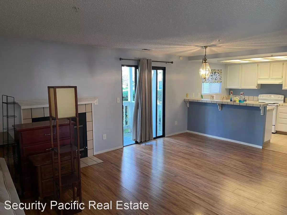 302 Wildrose Circle, Pinole, CA 94564 photo 2