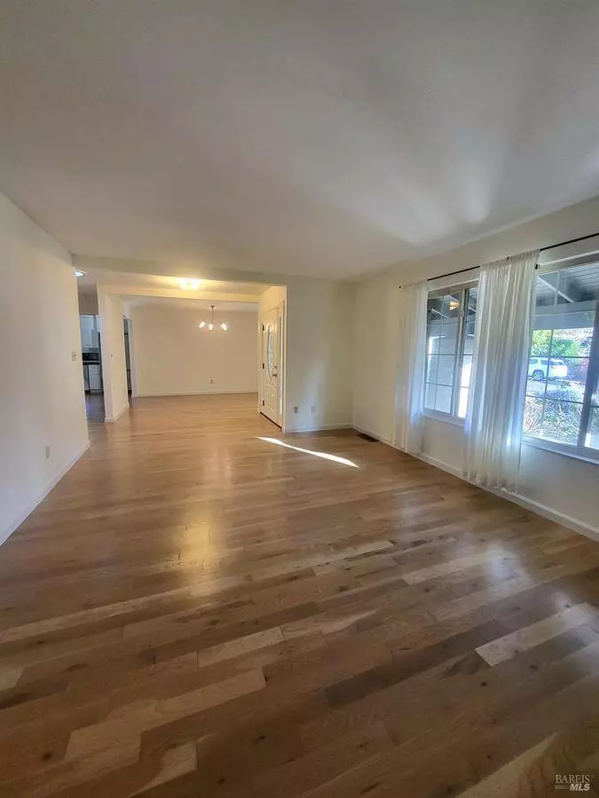 3345 Diablo Circle, Pinole, CA 94564 photo 4