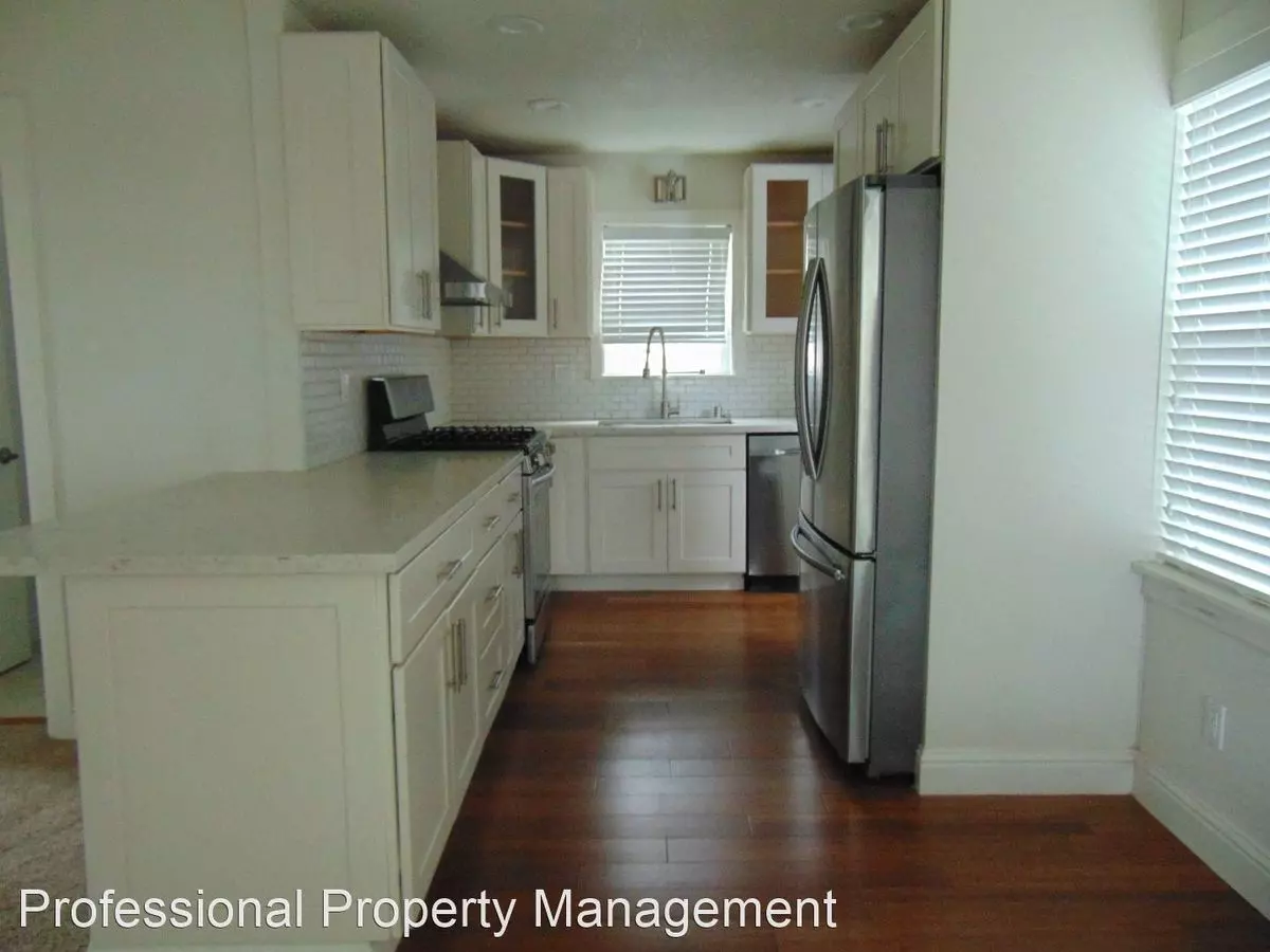 Dollhouse Style Home in El Sobrante photo 3