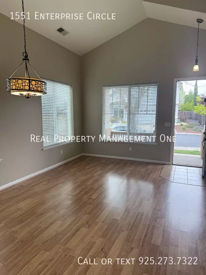 1551 Enterprise Circle, Pittsburg, CA 94565 photo 4