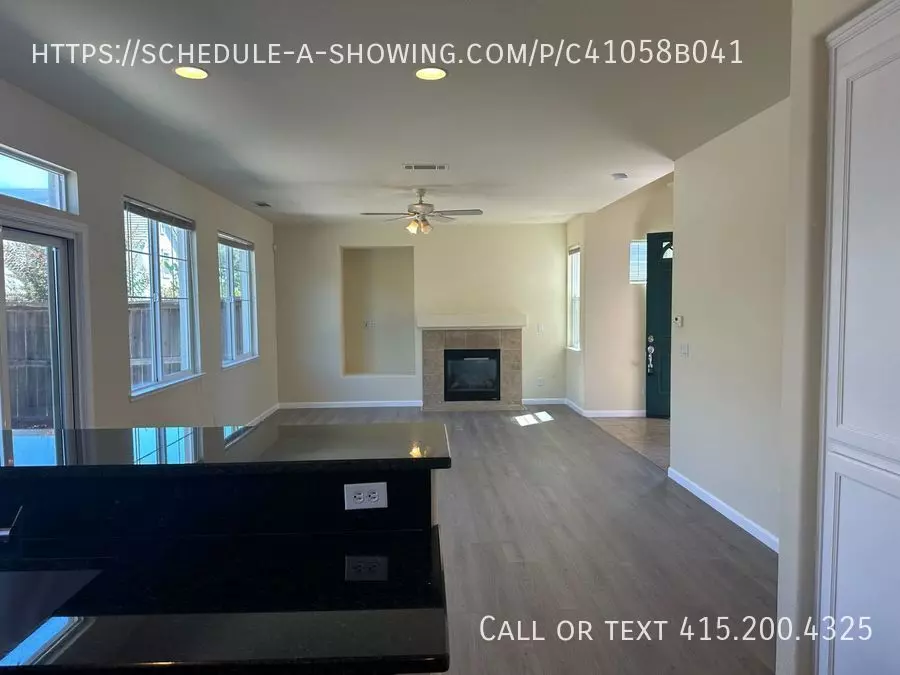 28 Foxglove Court, Pittsburg, CA 94565 photo 2