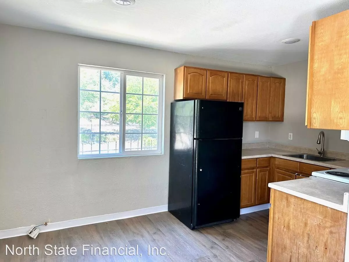 405 E. Santa Fe Avenue photo 4