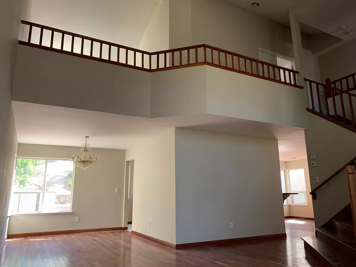 Beautiful Pittsburg Home photo 5