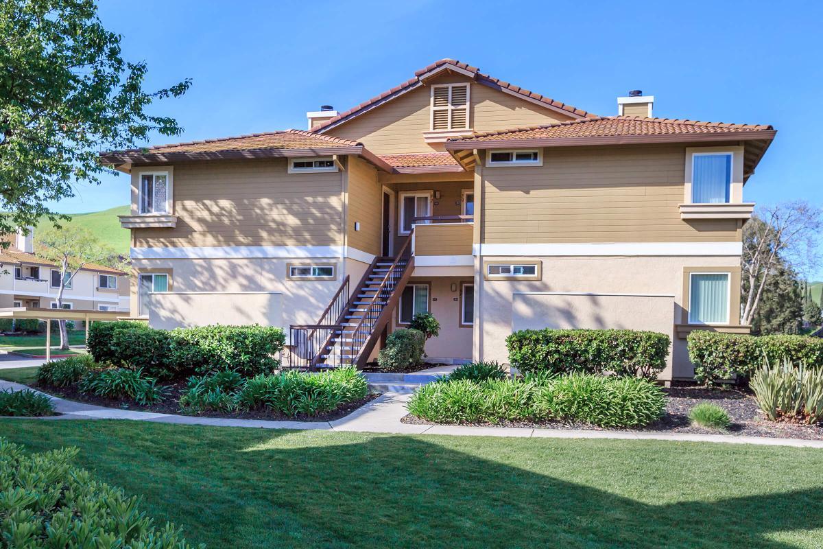 Woodland Hills Apartments photo 3