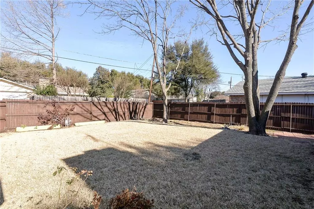 1505 Hayfield Drive, Plano, TX 75023 photo 3