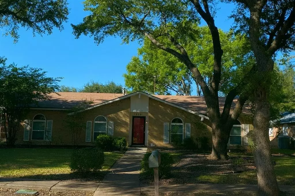 1505 Hayfield Drive, Plano, TX 75023 photo 4