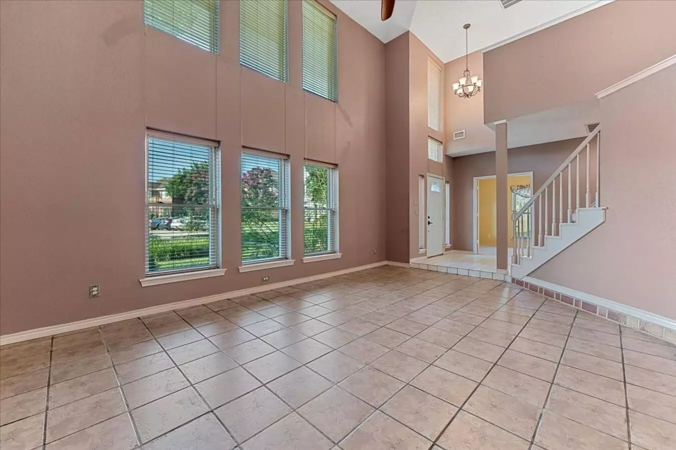 Move In Ready! 3-bed 3-bath 3099 Sqft 2-story Cul-de-sac Located In The Desirable Harvestwood Subdivision!!! photo 5