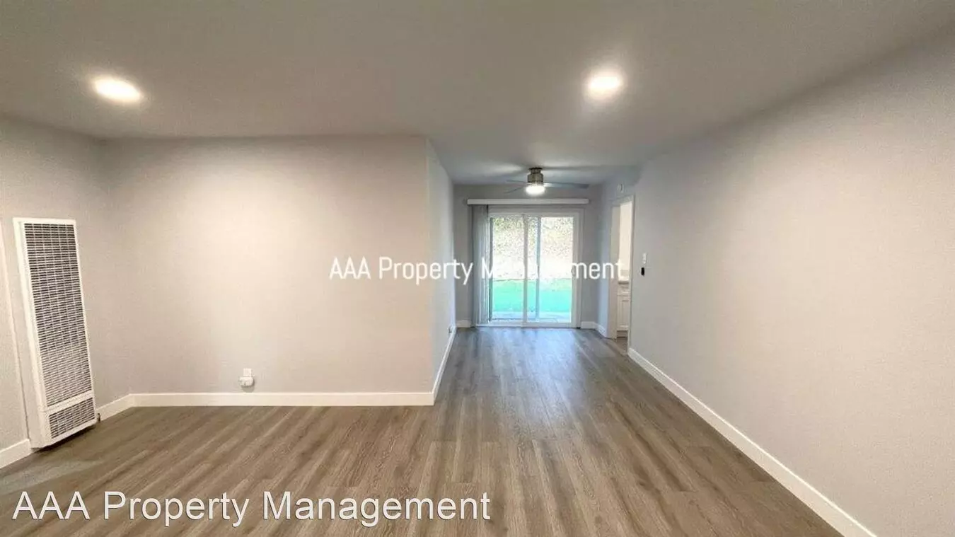 400 Lenox Ct. photo 3