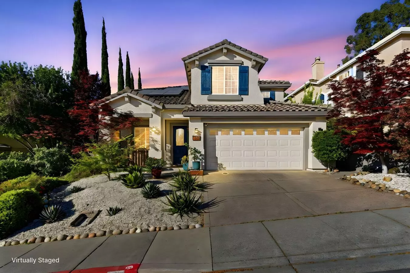 Sought After Pleasant Hill..first Time In Tenancy...beautifully Maintained 3 Bed &amp; 2.5 Bath In Beautiful Neighborhood! photo 2