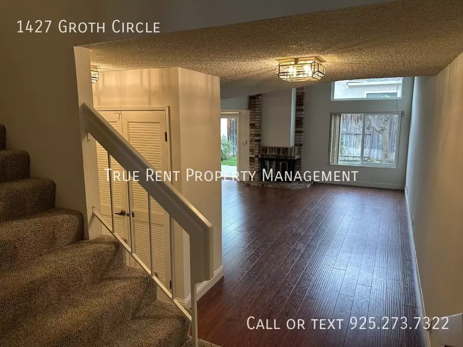 1427 Groth Circle, Pleasanton, CA 94566 photo 2