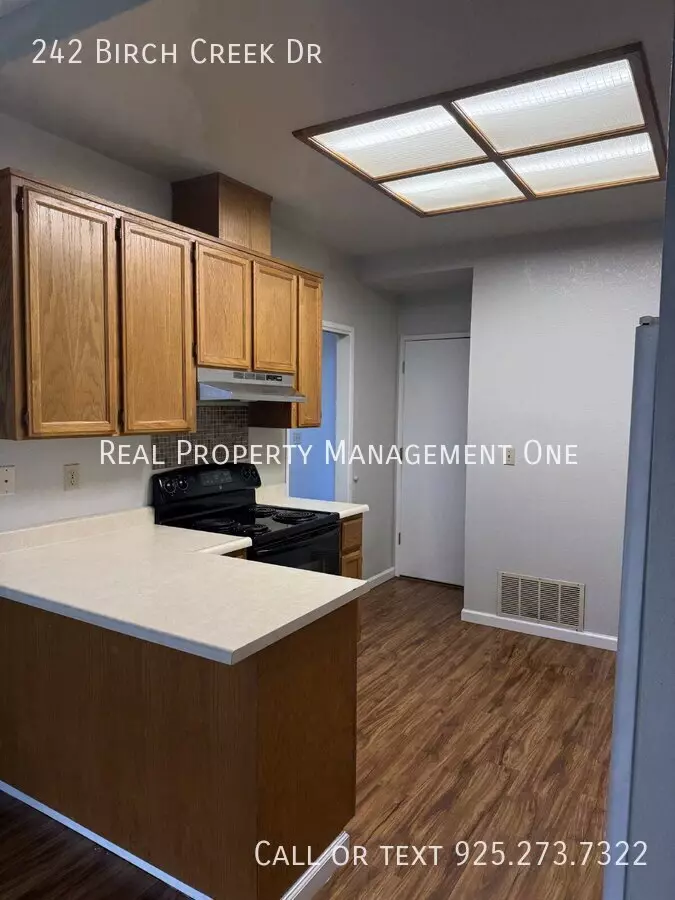 242 Birch Creek Drive, Pleasanton, CA 94566 photo 4