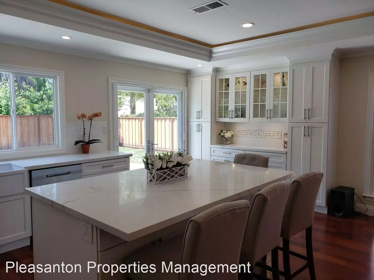 3358 Harpers Ferry Court, Pleasanton, CA 94588 photo 3