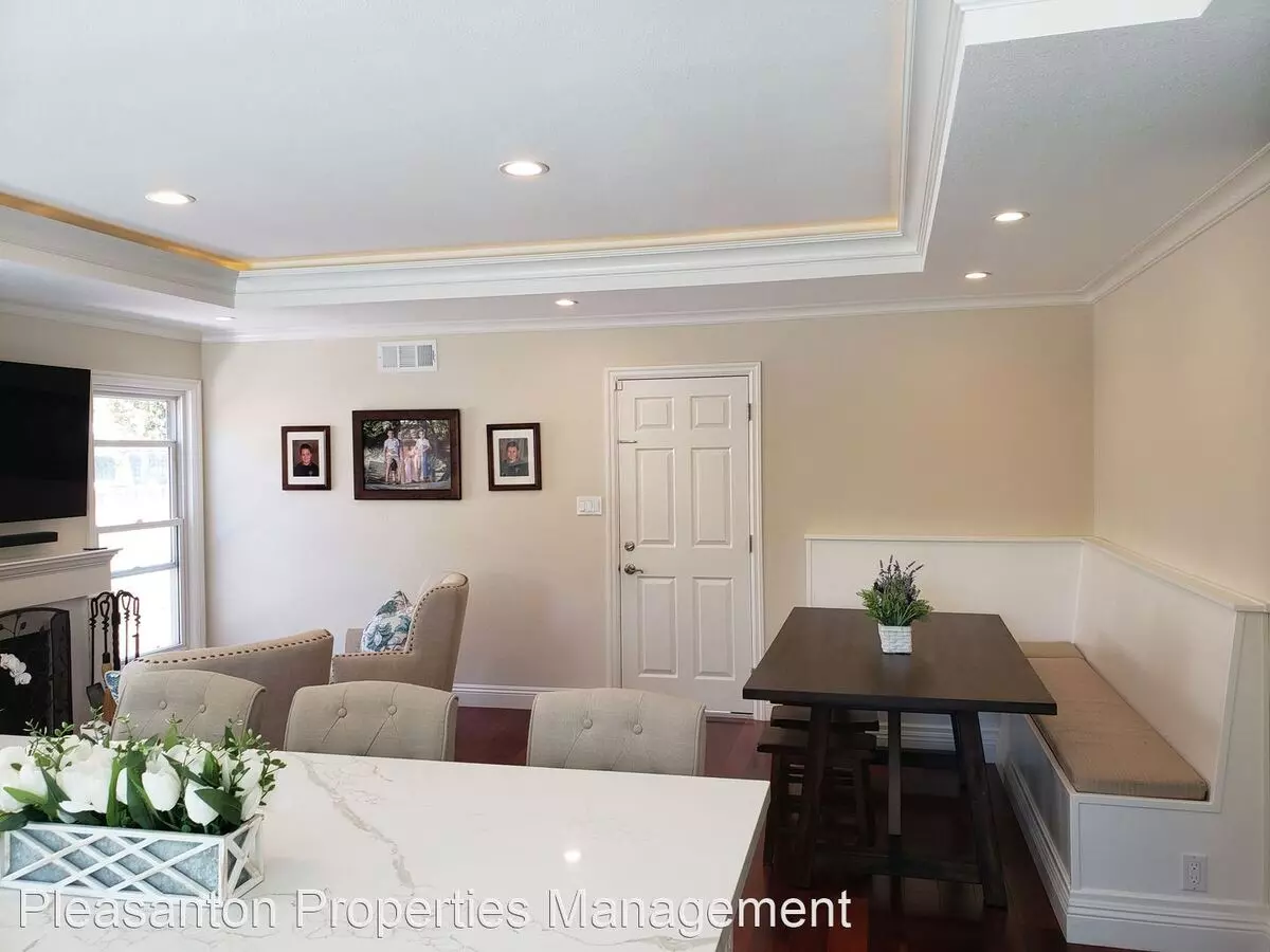 3358 Harpers Ferry Court, Pleasanton, CA 94588 photo 5