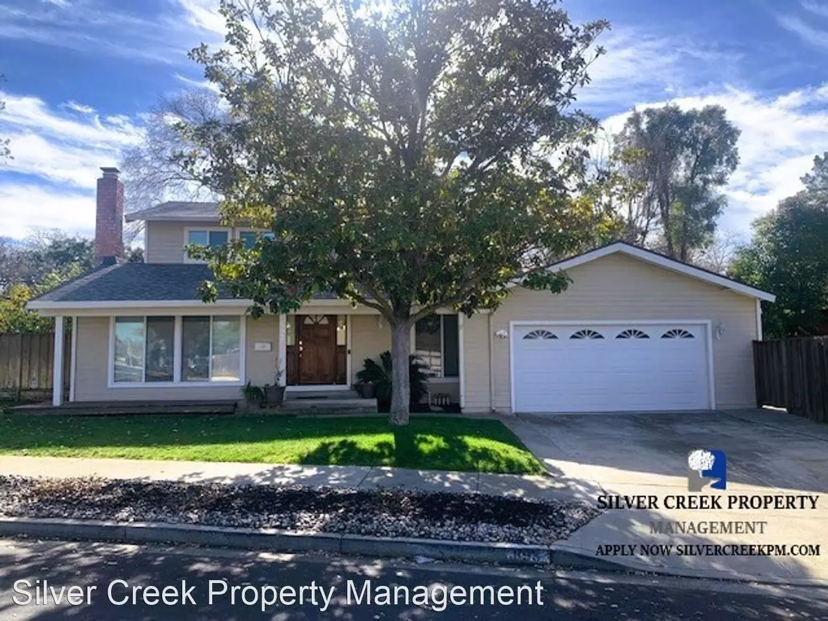 893 Palomino Dr. photo 4