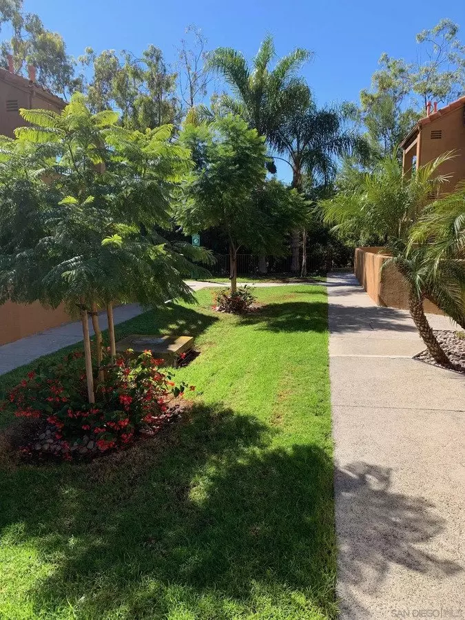 15363 Maturin Dr photo 3