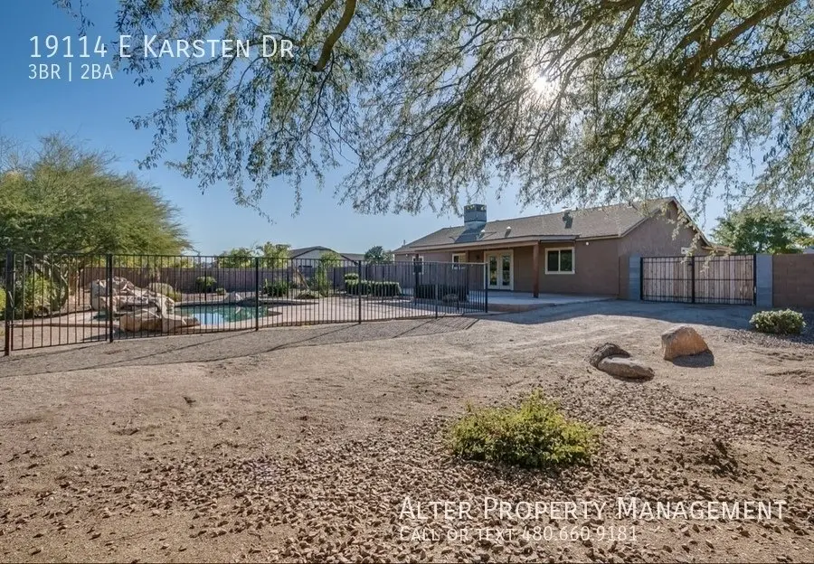 19114 E Karsten Dr photo 4