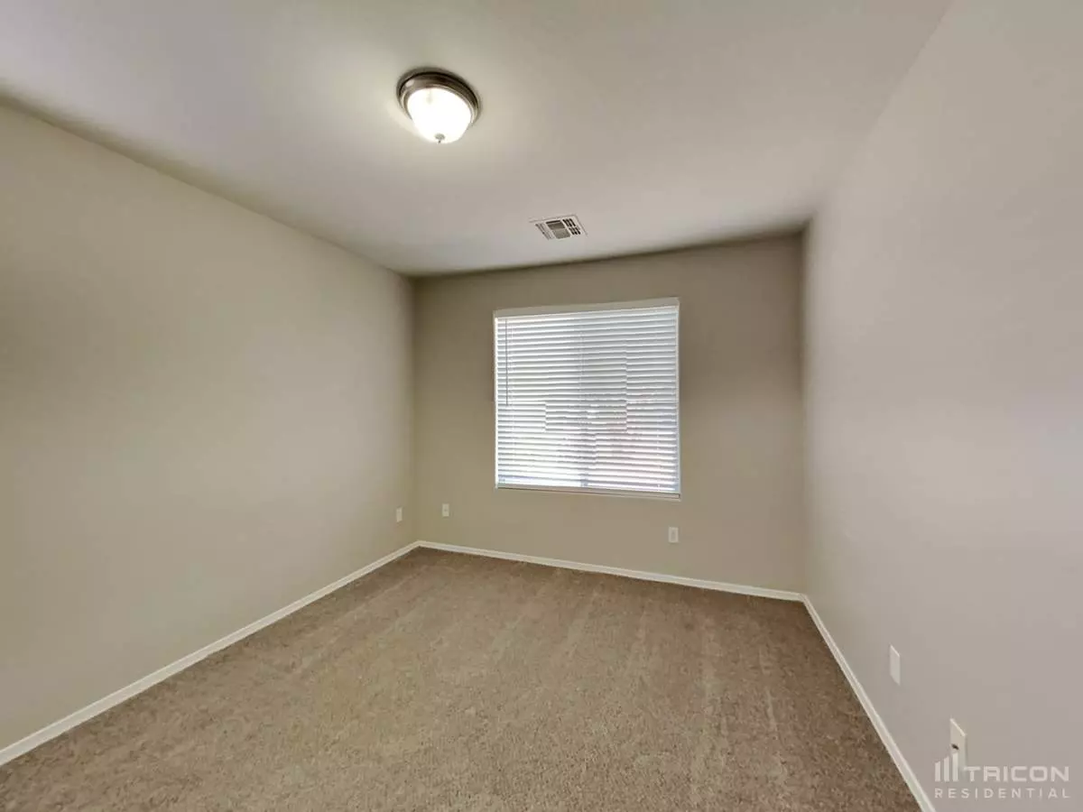 2696 Angel Way Queen Creek Az photo 5
