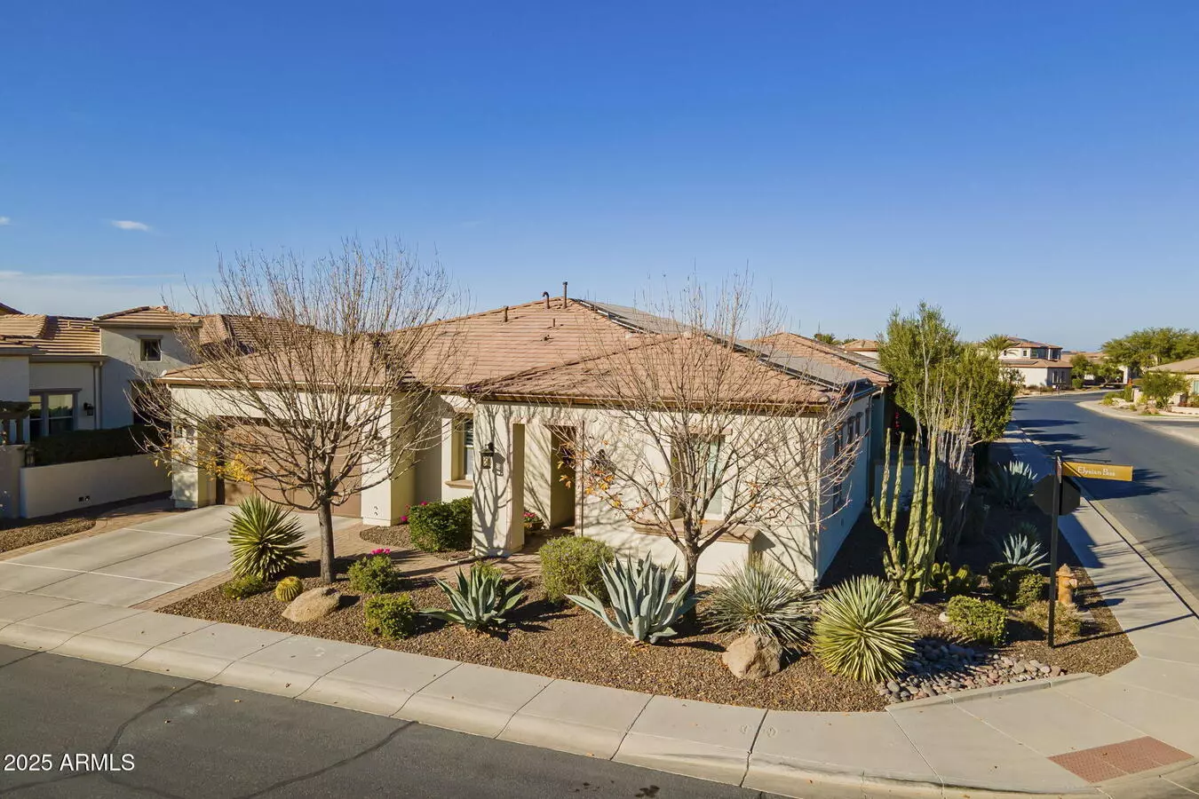 1684 E Elysian Pass photo 4