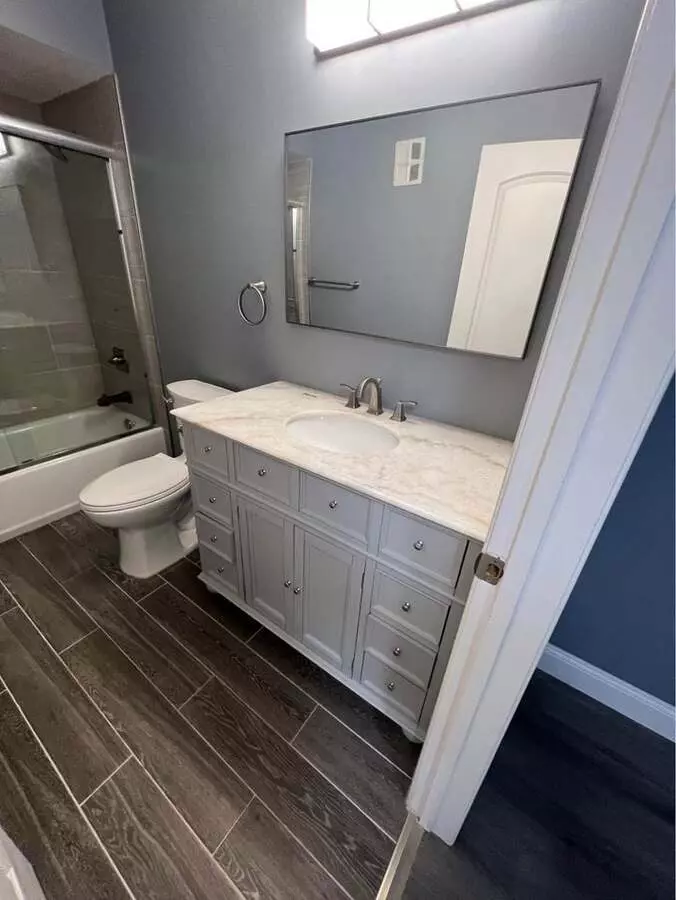 10 Birch Street Apartments photo 4