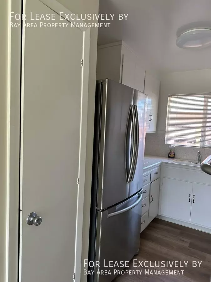 1218 Junipero Avenue, Redwood City, CA 94061 photo 2