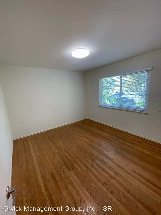 27 Atherwood Avenue, Redwood City, CA 94061 photo 5
