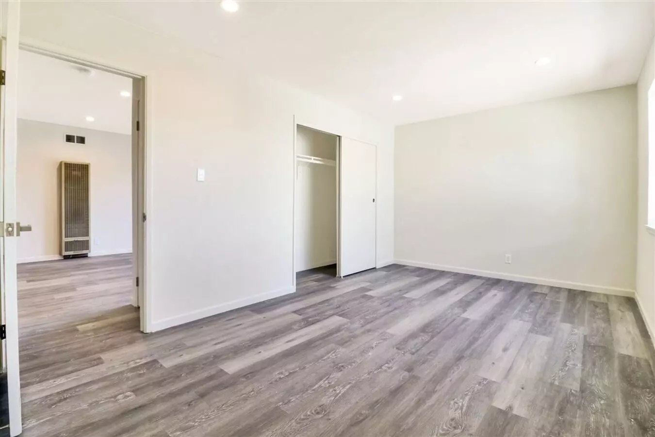 Middlefield Apartments photo 5
