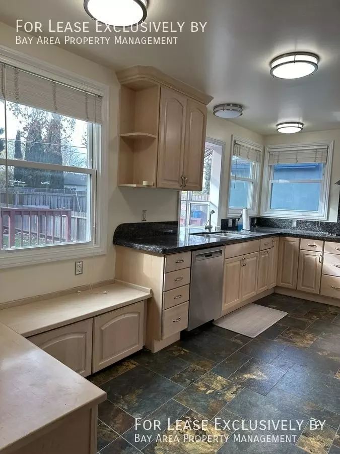 3620 Hoover Street, Redwood City, CA 94063 photo 4