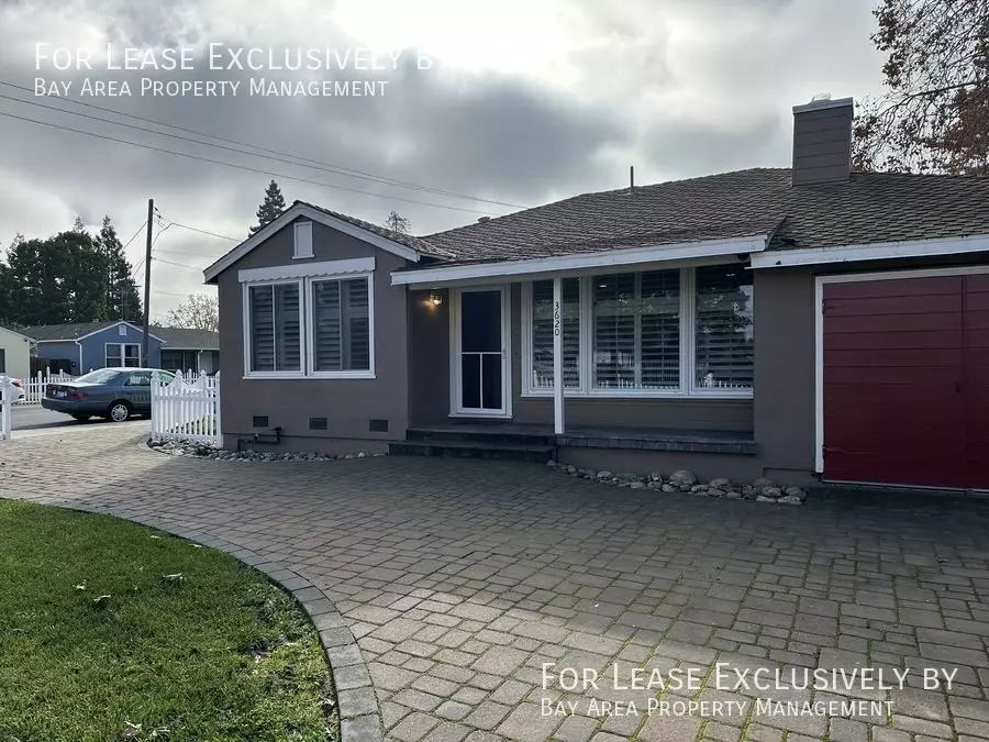 3620 Hoover Street, Redwood City, CA 94063 photo 2