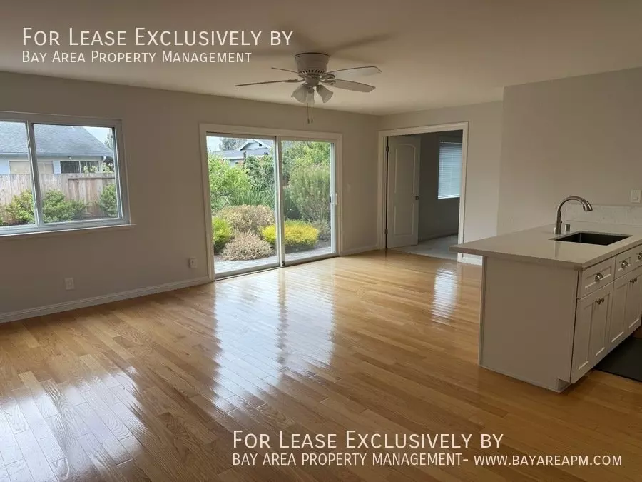 384 Gunter Lane, Redwood City, CA 94065 photo 4