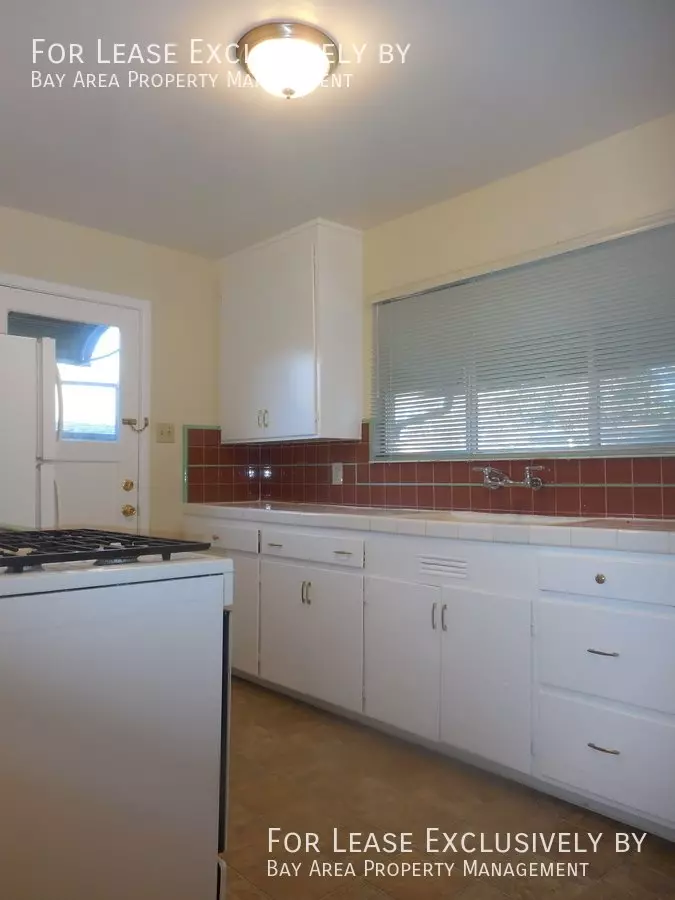 440 Rutherford Avenue, Redwood City, CA 94061 photo 3