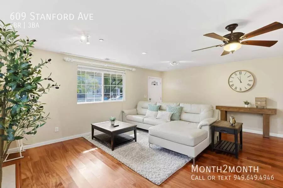 609 Stanford Ave photo 4