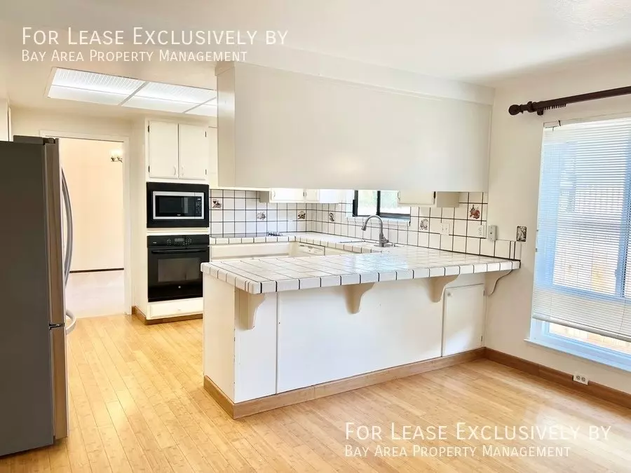 771 Bain Place, Redwood City, CA 94062 photo 5