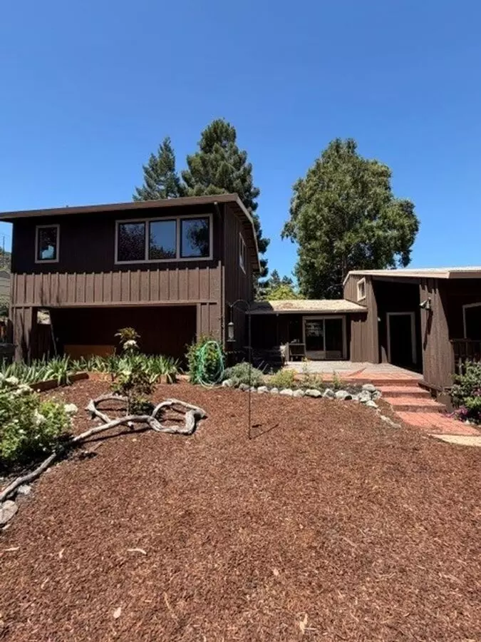 Emerald Hills Retreat, 4br/3ba + Private Adu On Expansive Grounds photo 2