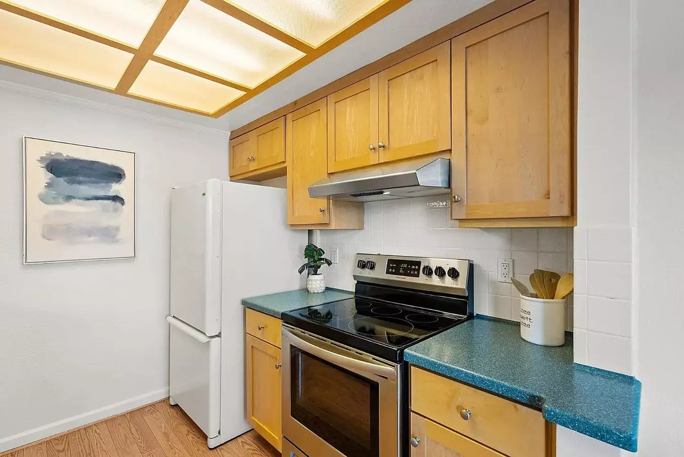 Gorgeous Waterfront Setting With Wide Water Views In Pelican Cove! photo 5