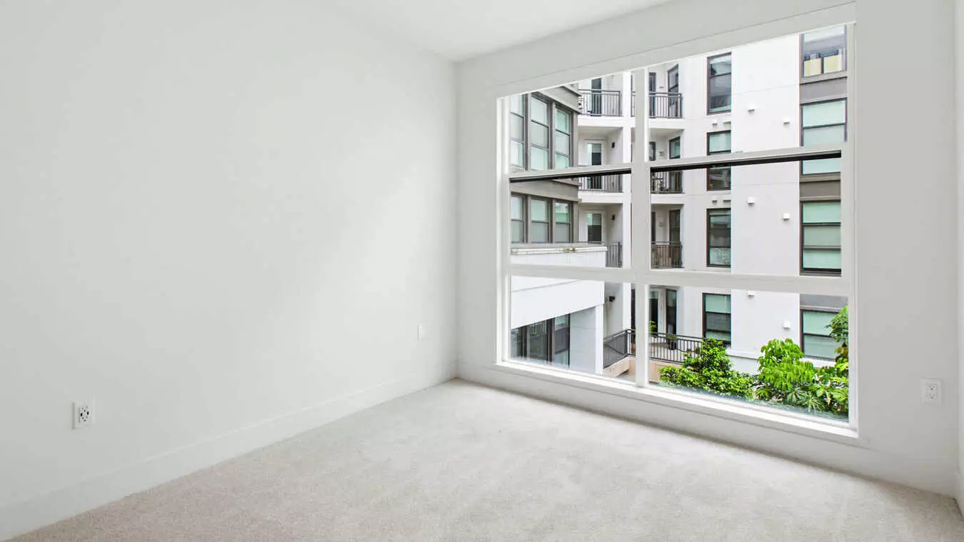 Huxley Apartments photo 5