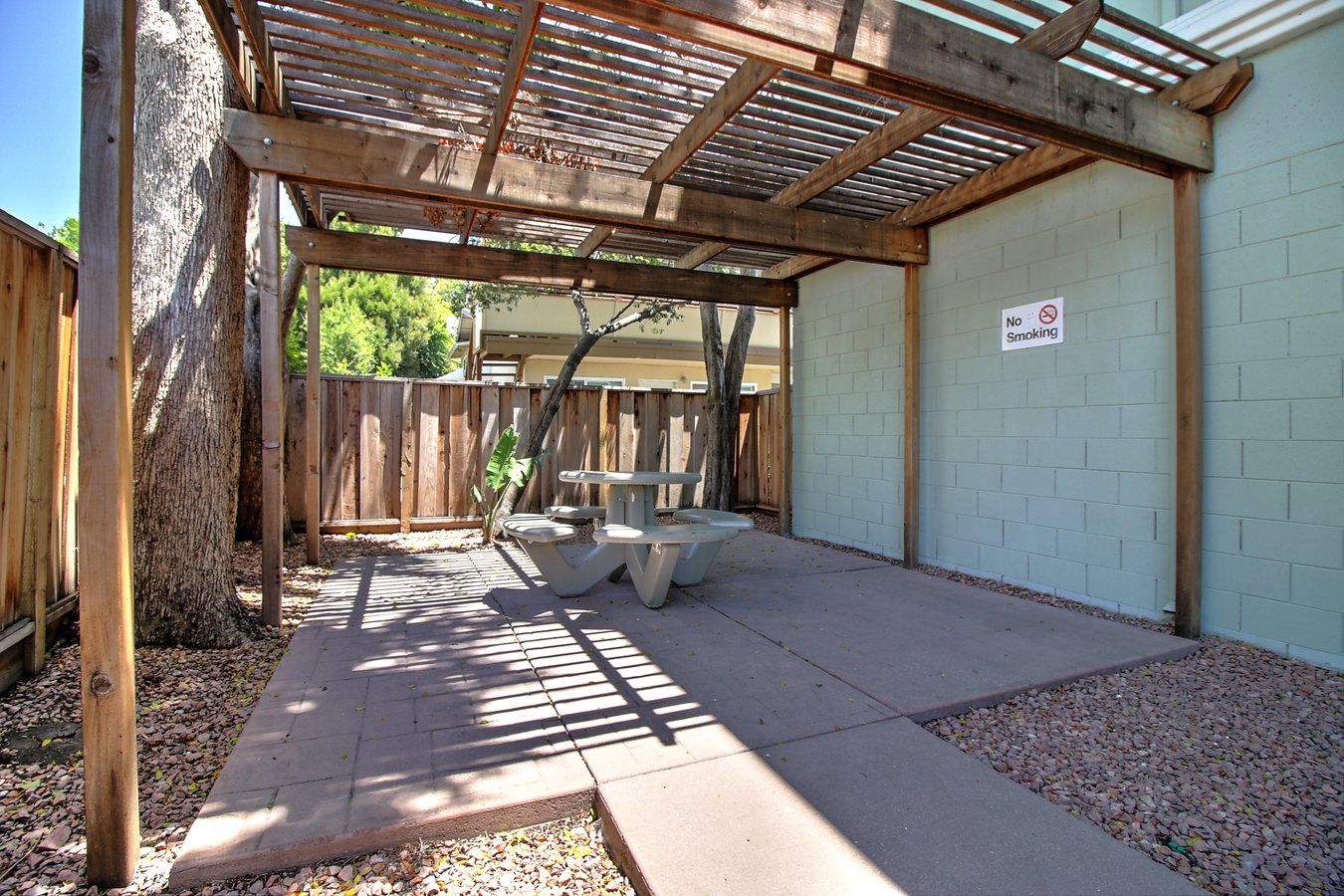 138 Madison Avenue, Redwood City, CA 94061 photo 2