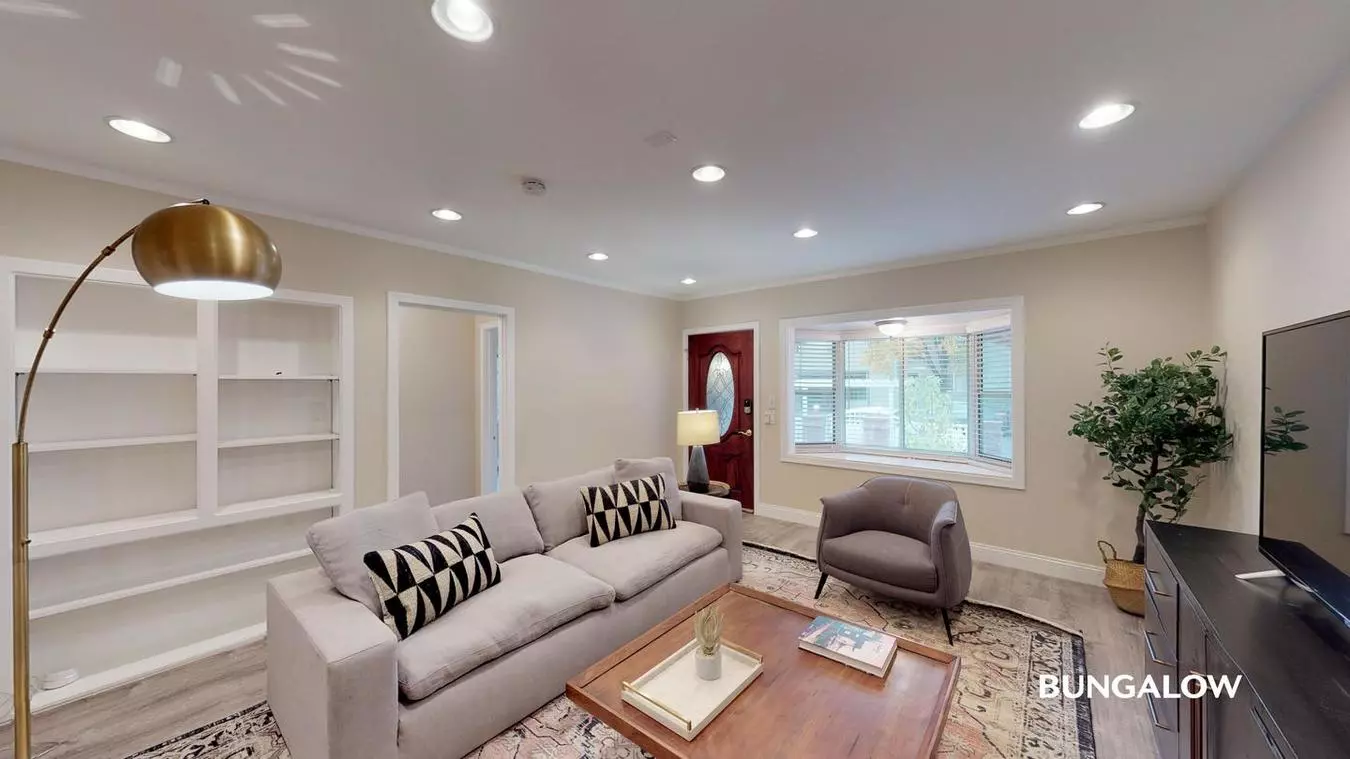 106 Oak Avenue, Redwood City, CA 94061 photo 2
