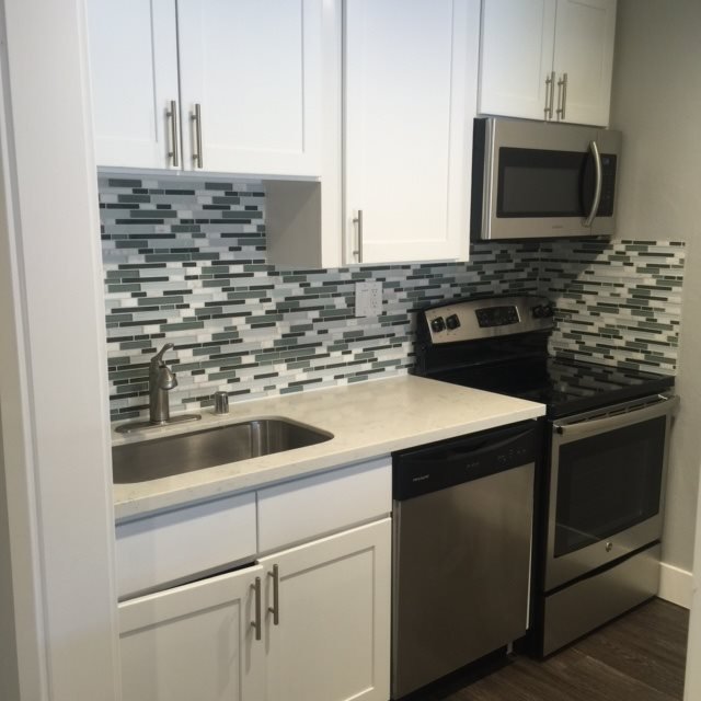 Stone Creek Apartments photo 3