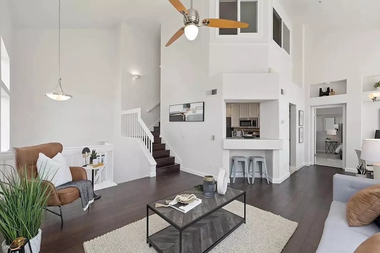 The Primary Suite Located On The Main Floor Includes A Walk-in Closet photo 3