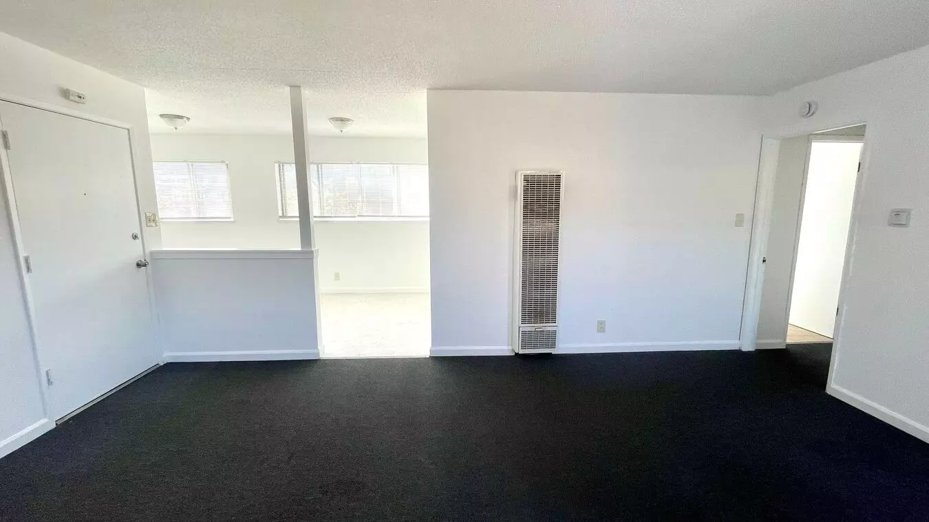 2508 Cutting Blvd photo 3