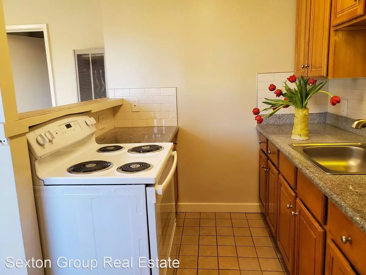 2603 Barrett Ave photo 3