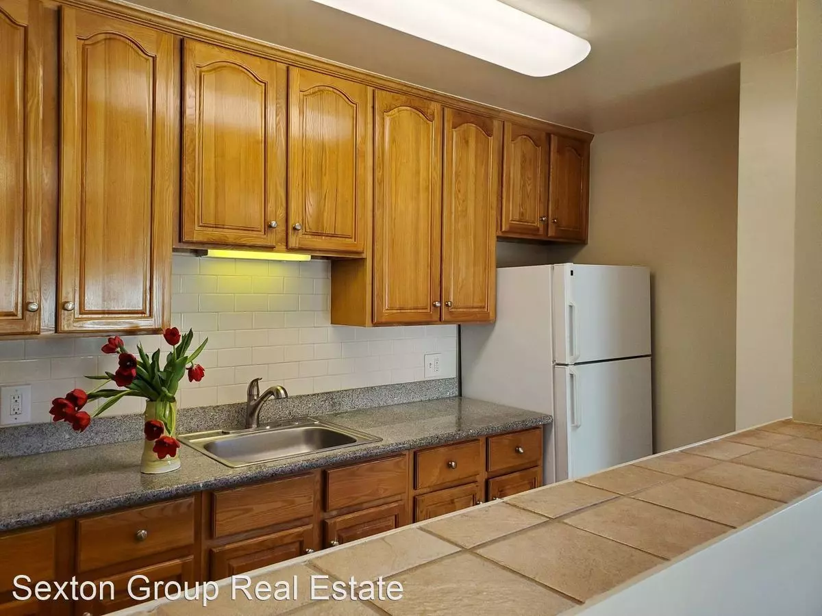 2603 Barrett Ave photo 2