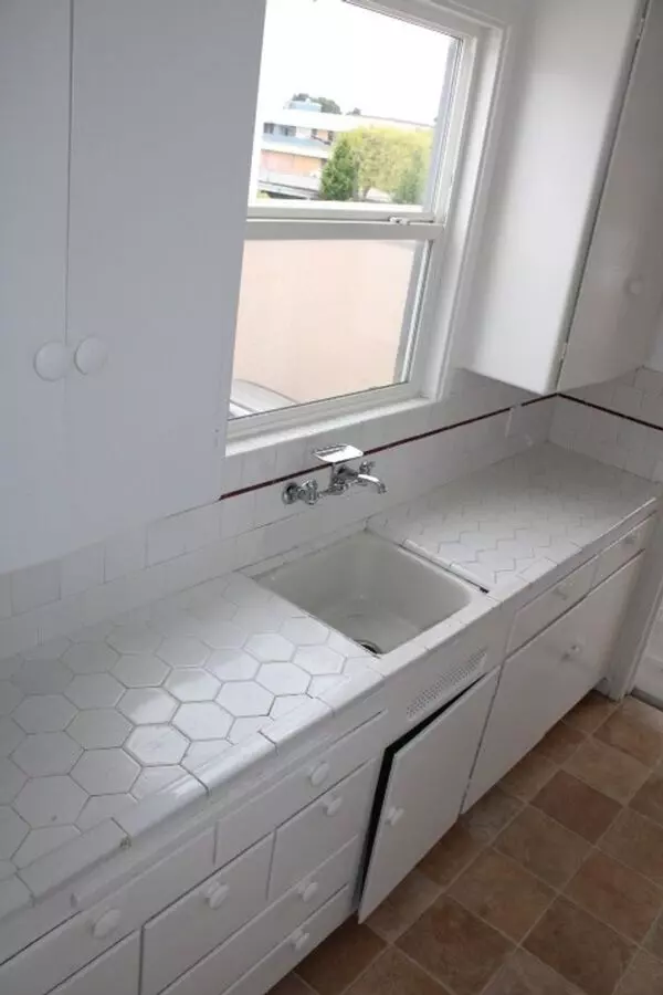 4010 Macdonlad Ave., Richmond, Ca 94805 photo 5