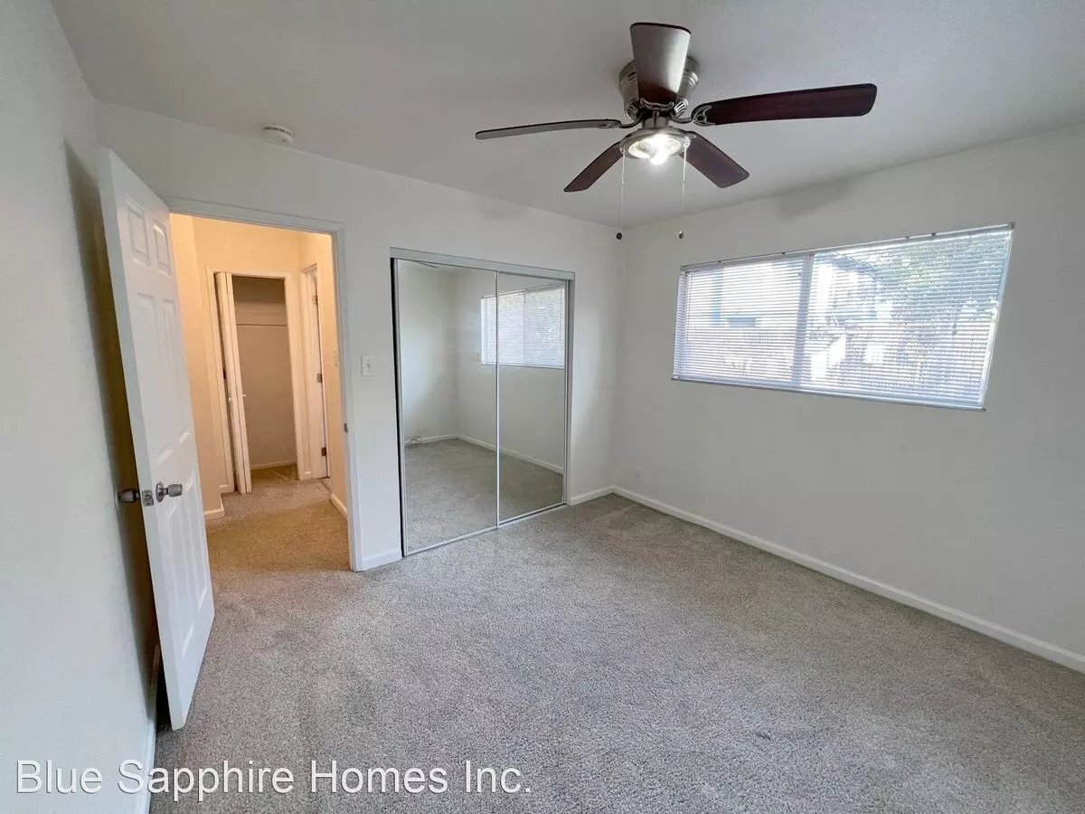 5625 Madison Ave photo 2