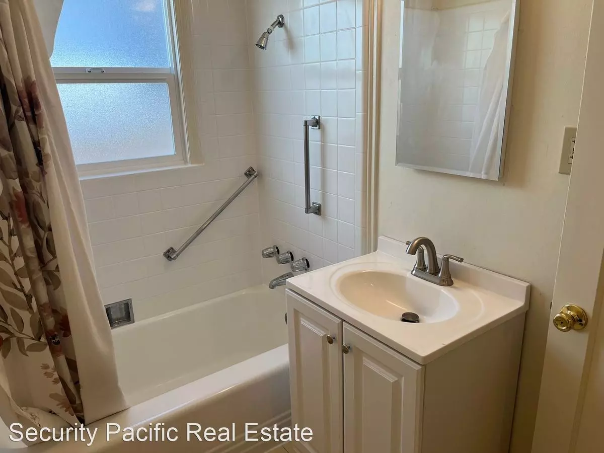 676 31st Street, Richmond, CA 94804 photo 3