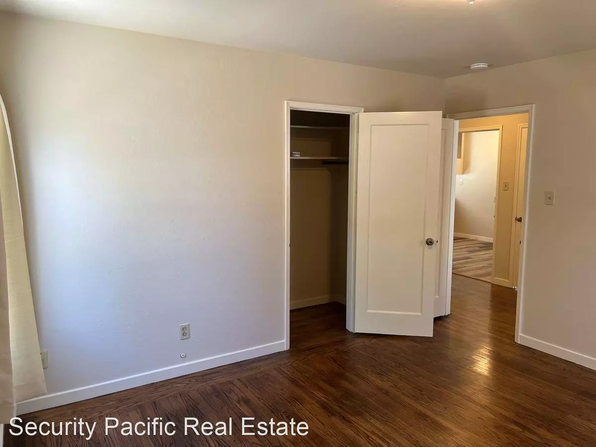 676 31st Street, Richmond, CA 94804 photo 4